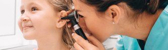 Otite moyenne séreuse chez l’adulte et l’enfant : un trouble auditif sérieux